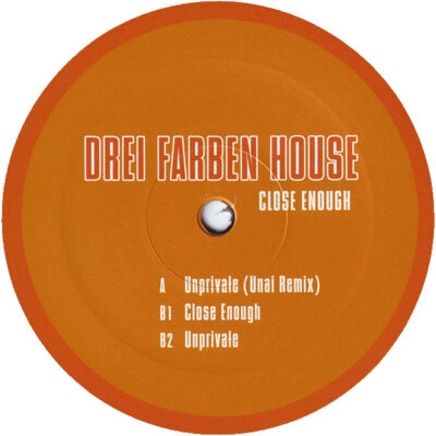 Drei Farben House - Close Enough